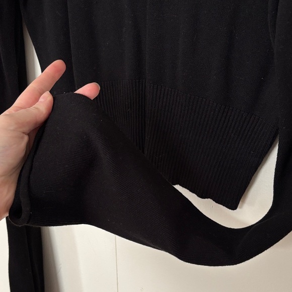 Garage Black Long Sleeve V-Neck Top - Picture 3 of 4